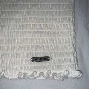 Hollister Cinched White Elastic Crop Top size Medium
